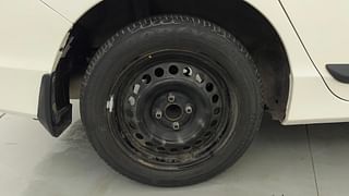 Used 2014 Honda City [2014-2017] E Petrol Manual tyres RIGHT REAR TYRE RIM VIEW