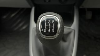 Used 2019 Hyundai Grand i10 Nios Sportz 1.2 Kappa VTVT Petrol Manual interior GEAR  KNOB VIEW