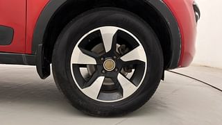 Used 2017 Tata Nexon [2017-2020] XZ Plus Petrol Petrol Manual tyres RIGHT FRONT TYRE RIM VIEW