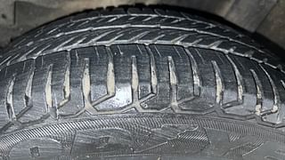 Used 2014 Honda City [2014-2017] E Petrol Manual tyres LEFT REAR TYRE TREAD VIEW