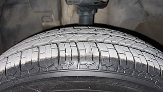 Used 2016 Renault Kwid [2015-2019] RXT Petrol Manual tyres LEFT FRONT TYRE TREAD VIEW