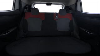 Used 2016 Renault Kwid [2015-2019] RXT Petrol Manual interior REAR SEAT CONDITION VIEW