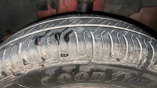 Used 2016 Renault Kwid [2015-2019] RXT Petrol Manual tyres LEFT FRONT TYRE TREAD VIEW