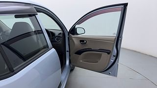 Used 2013 Hyundai i10 [2010-2016] Magna Petrol Petrol Manual interior RIGHT FRONT DOOR OPEN VIEW