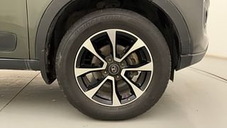 Used 2020 Tata Nexon XZA Plus AMT Petrol Petrol Automatic tyres RIGHT FRONT TYRE RIM VIEW