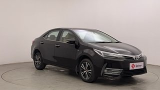 Used 2017 Toyota Corolla Altis [2017-2020] VL CVT Petrol Petrol Automatic exterior RIGHT FRONT CORNER VIEW