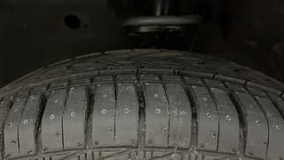 Used 2018 Maruti Suzuki Wagon R 1.0 [2010-2019] VXi Petrol Manual tyres LEFT FRONT TYRE TREAD VIEW