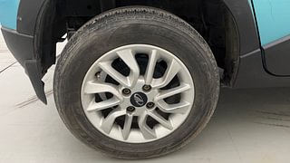 Used 2016 Mahindra KUV100 [2015-2017] K8 6 STR Petrol Manual tyres RIGHT REAR TYRE RIM VIEW