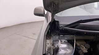 Used 2013 Nissan Sunny [2011-2014] XV Diesel Diesel Manual engine ENGINE RIGHT SIDE HINGE & APRON VIEW