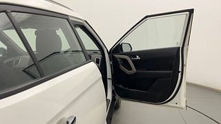 Used 2020 Hyundai Creta [2018-2020] 1.6 SX OPT VTVT Petrol Manual interior RIGHT FRONT DOOR OPEN VIEW