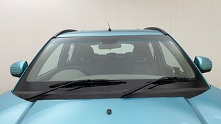 Used 2016 Mahindra KUV100 [2015-2017] K8 6 STR Petrol Manual exterior FRONT WINDSHIELD VIEW