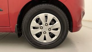 Used 2011 Hyundai i10 [2010-2016] Magna 1.2 Petrol Petrol Manual tyres RIGHT FRONT TYRE RIM VIEW