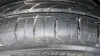 Used 2019 Mahindra XUV 300 W8 (O) Petrol Petrol Manual tyres RIGHT FRONT TYRE TREAD VIEW