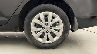 Used 2018 Hyundai Verna [2017-2020] 1.4 VTVT EX Petrol Manual tyres LEFT REAR TYRE RIM VIEW