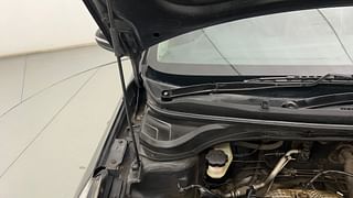 Used 2018 Hyundai Verna [2017-2020] 1.4 VTVT EX Petrol Manual engine ENGINE RIGHT SIDE HINGE & APRON VIEW