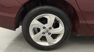 Used 2017 Honda City [2014-2017] V Petrol Manual tyres RIGHT REAR TYRE RIM VIEW