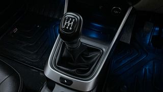 Used 2021 Tata Altroz XZ 1.5 Diesel Manual interior GEAR  KNOB VIEW