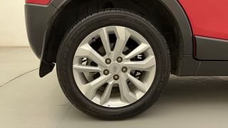 Used 2020 Mahindra XUV 300 W8 Petrol Petrol Manual tyres RIGHT REAR TYRE RIM VIEW
