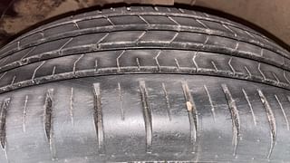 Used 2016 Maruti Suzuki Baleno [2015-2019] Zeta Petrol Petrol Manual tyres LEFT FRONT TYRE TREAD VIEW
