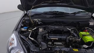 Used 2014 Maruti Suzuki Alto 800 [2012-2016] Lxi Petrol Manual engine ENGINE RIGHT SIDE HINGE & APRON VIEW
