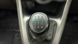 Used 2015 Hyundai i10 [2010-2016] Magna Petrol Petrol Manual interior GEAR  KNOB VIEW