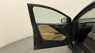 Used 2017 Honda City [2017-2020] V CVT Petrol Automatic interior LEFT FRONT DOOR OPEN VIEW