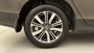 Used 2017 Honda City [2017-2020] V CVT Petrol Automatic tyres RIGHT REAR TYRE RIM VIEW