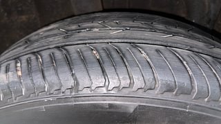 Used 2021 Renault Kiger RXZ Turbo CVT Dual Tone Petrol Automatic tyres RIGHT REAR TYRE TREAD VIEW