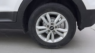 Used 2017 Hyundai Creta [2015-2018] 1.6 SX Plus Petrol Petrol Manual tyres LEFT REAR TYRE RIM VIEW