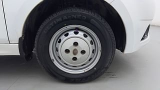 Used 2016 Tata Tiago [2016-2020] Revotron XM Petrol Manual tyres RIGHT FRONT TYRE RIM VIEW