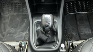 Used 2020 Renault Triber RXZ AMT Petrol Automatic interior GEAR  KNOB VIEW