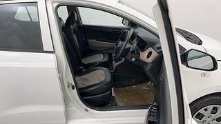 Used 2013 Hyundai Grand i10 [2013-2017] Magna 1.2 Kappa VTVT Petrol Manual interior RIGHT SIDE FRONT DOOR CABIN VIEW