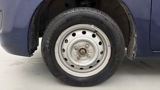 Used 2018 Maruti Suzuki Wagon R 1.0 [2013-2019] LXi CNG Petrol+cng Manual tyres LEFT FRONT TYRE RIM VIEW