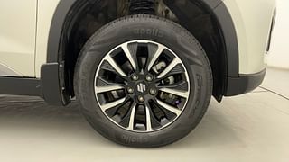 Used 2022 Maruti Suzuki Vitara Brezza [2020-2022] ZXI Plus Petrol Manual tyres RIGHT FRONT TYRE RIM VIEW