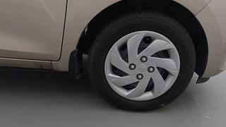 Used 2019 Hyundai New Santro 1.1 Sportz MT Petrol Manual tyres RIGHT FRONT TYRE RIM VIEW