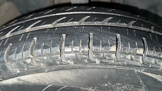 Used 2016 Renault Kwid [2015-2019] RXT Petrol Manual tyres RIGHT FRONT TYRE TREAD VIEW