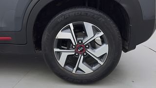 Used 2020 Kia Sonet GTX Plus 1.0 DCT Petrol Automatic tyres LEFT REAR TYRE RIM VIEW
