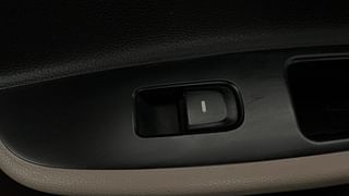Used 2013 Hyundai Grand i10 [2013-2017] Magna 1.2 Kappa VTVT Petrol Manual top_features Rear power window