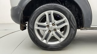 Used 2020 Renault Triber RXZ AMT Petrol Automatic tyres RIGHT REAR TYRE RIM VIEW