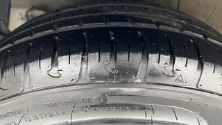 Used 2019 Hyundai Xcent [2017-2019] S Petrol Petrol Manual tyres RIGHT REAR TYRE TREAD VIEW
