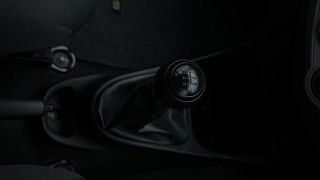 Used 2011 Toyota Etios [2010-2017] G Petrol Manual interior GEAR  KNOB VIEW