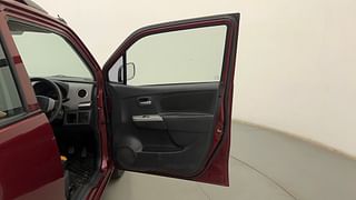 Used 2011 Maruti Suzuki Wagon R 1.0 [2010-2019] LXi Petrol Manual interior RIGHT FRONT DOOR OPEN VIEW