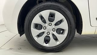 Used 2019 Hyundai Xcent [2017-2019] S Petrol Petrol Manual tyres LEFT FRONT TYRE RIM VIEW