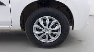 Used 2019 Maruti Suzuki Alto 800 Vxi Petrol Manual tyres RIGHT FRONT TYRE RIM VIEW