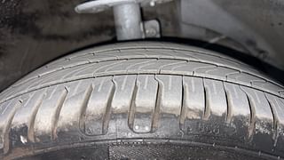 Used 2019 Maruti Suzuki Swift [2017-2020] ZDI AMT Diesel Automatic tyres RIGHT FRONT TYRE TREAD VIEW