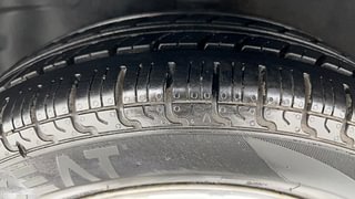 Used 2014 Hyundai Santro Xing [2007-2014] GL Petrol Manual tyres LEFT FRONT TYRE TREAD VIEW