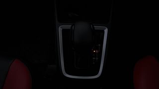 Used 2019 Maruti Suzuki Swift [2017-2020] ZDI AMT Diesel Automatic interior GEAR  KNOB VIEW