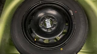 Used 2011 Ford Figo [2010-2015] Duratorq Diesel Titanium 1.4 Diesel Manual tyres SPARE TYRE VIEW