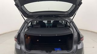 Used 2020 Tata Altroz XZ 1.2 Petrol Manual interior DICKY INSIDE VIEW