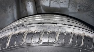 Used 2019 Maruti Suzuki Swift [2017-2020] ZDI AMT Diesel Automatic tyres RIGHT REAR TYRE TREAD VIEW